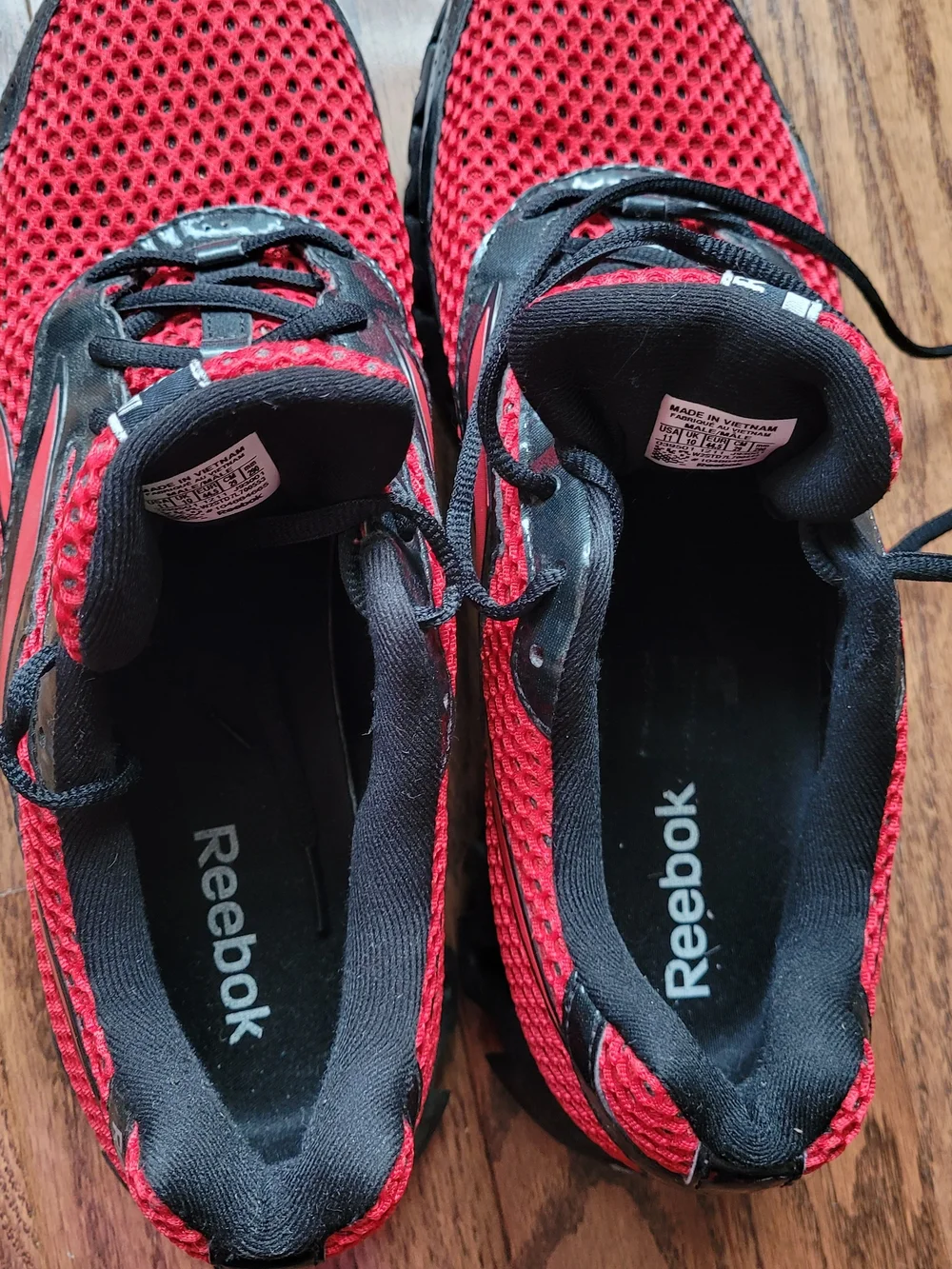 Reebok ZigTech Men's Red and Black Mesh Running Shoes